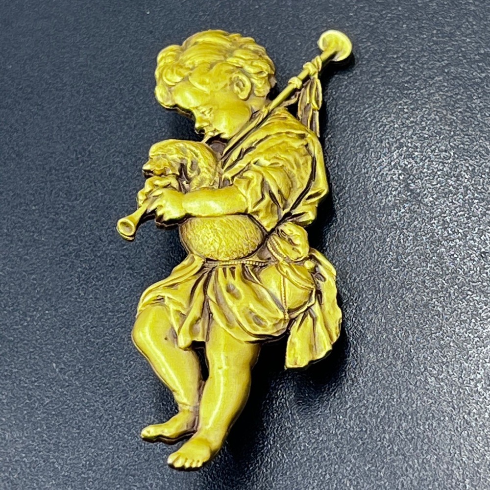 MFA Museum of Fine Arts Cherub Horn Trumpet Matte Gold Plated Brooch